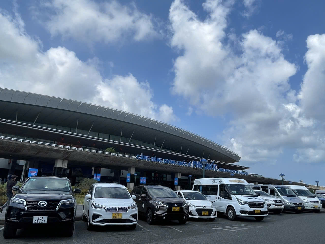 Taxi Nội Bài Hà Nội giá rẻ chỉ 130K | Taxi Nội Bài 247