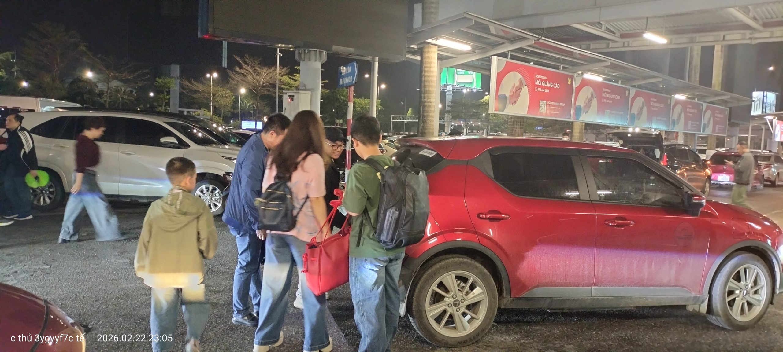 Taxi Cầu Giấy đi Nội Bài 2 Taxi Nội Bài 247 đón khách tại sân bay Nội Bài