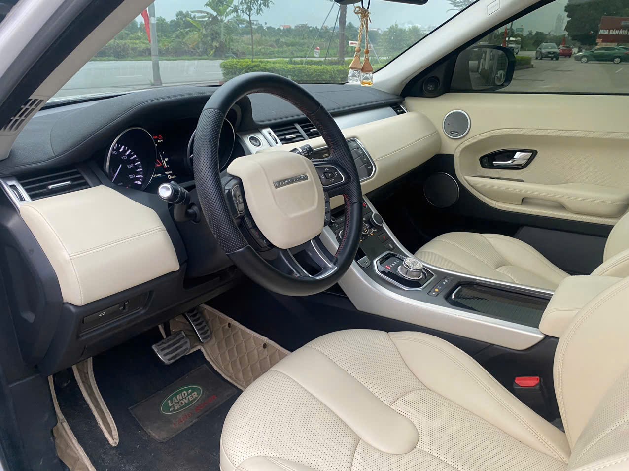 Xe sạch đưa đón sân bay Nội Bài 24/7